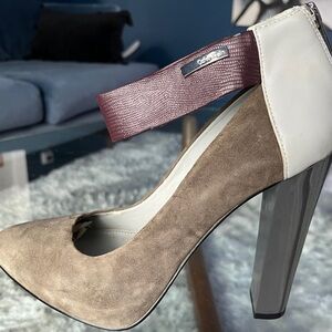 Calvin Klein color block Women's Heels Taupe Gray Burgundy and Cream